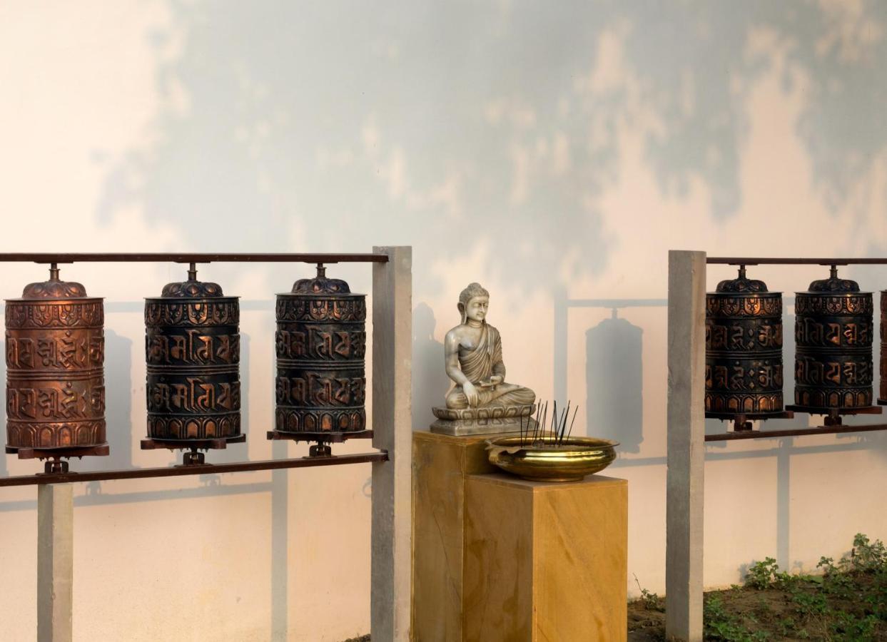 Tree Of Life Resort & Spa Varanasi Exteriör bild