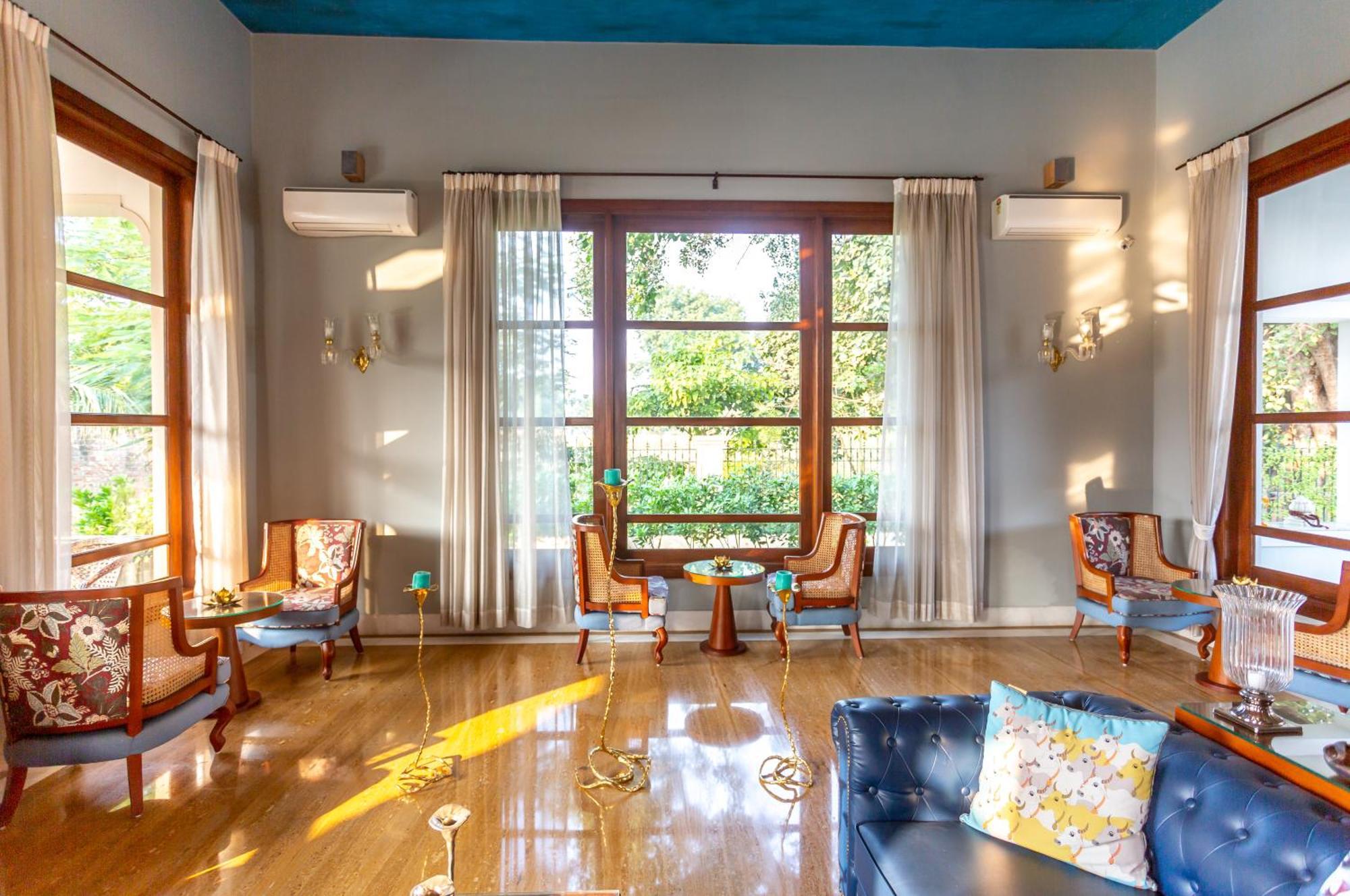 Tree Of Life Resort & Spa Varanasi Exteriör bild